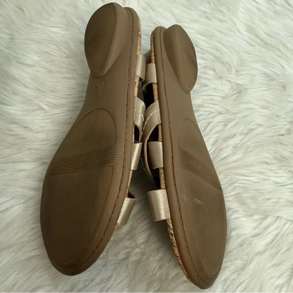 NATURALIZER Gold Strappy Sandals‎